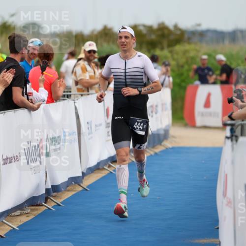22.06.2025 - Viking Triathlon Michael Strokosch http://msf.ph/oto/8069513 22.06.2025 14:40:42 Ziel 444 meine-sportfotos.de