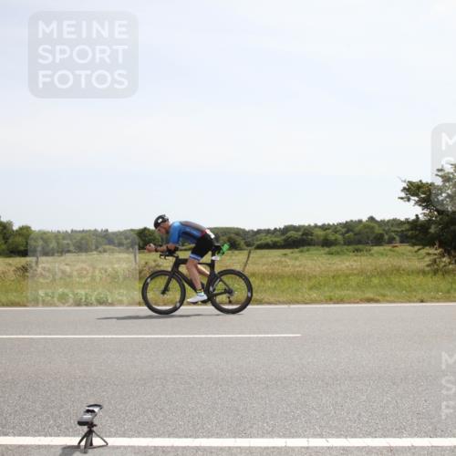 22.06.2025 - Viking Triathlon Yannick Fuchs http://msf.ph/oto/8069527 22.06.2025 12:09:46 Radfahren 422, 495 meine-sportfotos.de