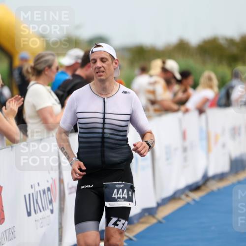 22.06.2025 - Viking Triathlon Michael Strokosch http://msf.ph/oto/8069532 22.06.2025 14:40:43 Ziel 444 meine-sportfotos.de