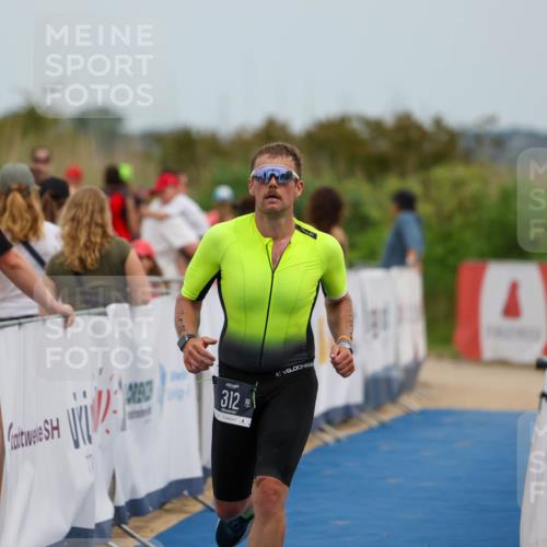 22.06.2025 - Viking Triathlon Michael Strokosch http://msf.ph/oto/8069583 22.06.2025 15:17:58 Ziel 312 meine-sportfotos.de