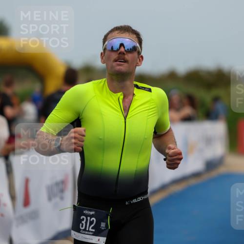 22.06.2025 - Viking Triathlon Michael Strokosch http://msf.ph/oto/8069614 22.06.2025 15:18:00 Ziel 312 meine-sportfotos.de