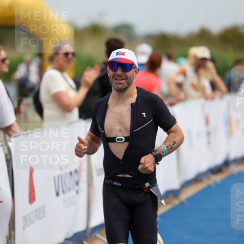 22.06.2025 - Viking Triathlon Michael Strokosch http://msf.ph/oto/8069658 22.06.2025 14:42:10 Ziel 125 meine-sportfotos.de