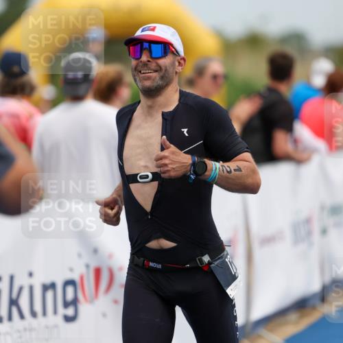 22.06.2025 - Viking Triathlon Michael Strokosch http://msf.ph/oto/8069665 22.06.2025 14:42:11 Ziel 125 meine-sportfotos.de