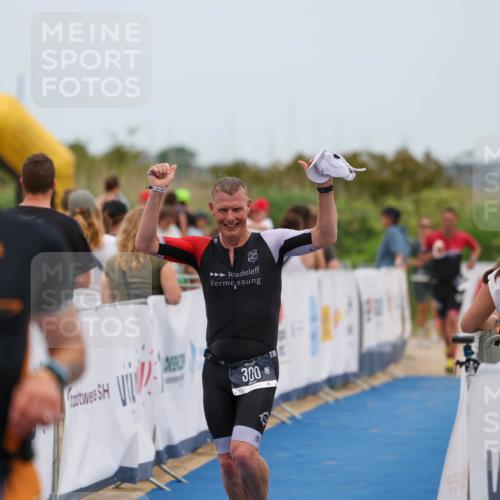 22.06.2025 - Viking Triathlon Michael Strokosch http://msf.ph/oto/8069683 22.06.2025 15:18:20 Ziel 164, 300 meine-sportfotos.de