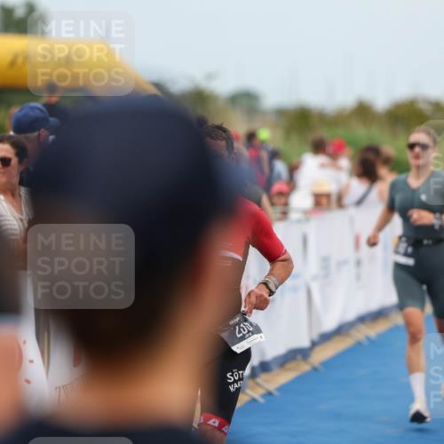 22.06.2025 - Viking Triathlon Michael Strokosch http://msf.ph/oto/8069709 22.06.2025 15:18:27 Ziel 235, 247, 300 meine-sportfotos.de