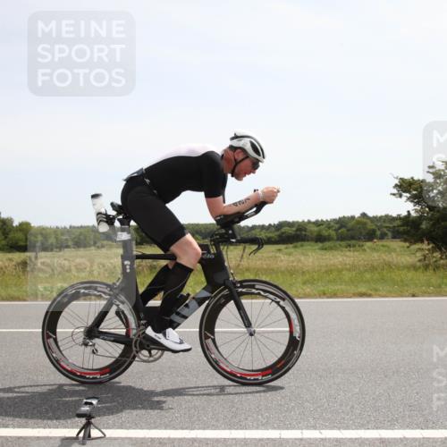 22.06.2025 - Viking Triathlon Yannick Fuchs http://msf.ph/oto/8069735 22.06.2025 12:11:42 Radfahren 13, 173, 314, 340, 427, 444, 458, 604 meine-sportfotos.de