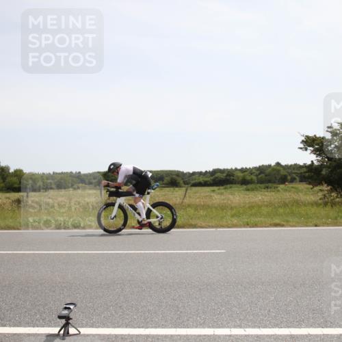 22.06.2025 - Viking Triathlon Yannick Fuchs http://msf.ph/oto/8069752 22.06.2025 12:11:43 Radfahren 13, 173, 314, 340, 427, 444, 458, 604 meine-sportfotos.de