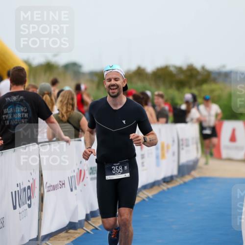 22.06.2025 - Viking Triathlon Michael Strokosch http://msf.ph/oto/8069831 22.06.2025 15:19:29 Ziel 358 meine-sportfotos.de