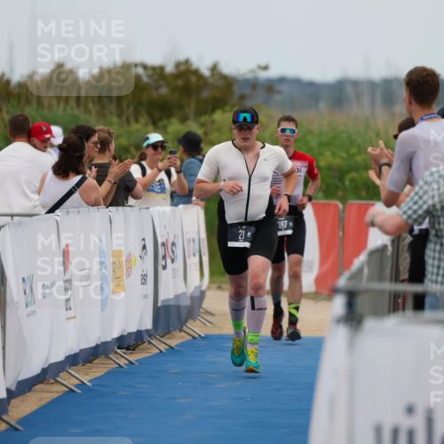 22.06.2025 - Viking Triathlon Michael Strokosch http://msf.ph/oto/8069854 22.06.2025 15:19:33 Ziel 21, 358 meine-sportfotos.de