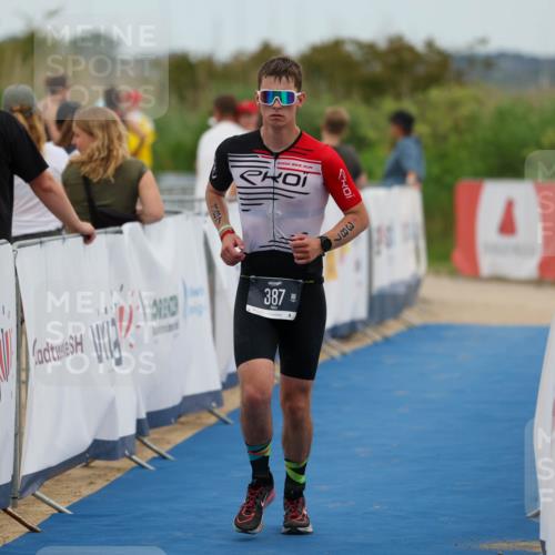 22.06.2025 - Viking Triathlon Michael Strokosch http://msf.ph/oto/8069896 22.06.2025 15:19:39 Ziel 21, 387 meine-sportfotos.de