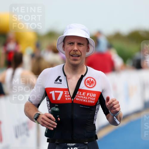 22.06.2025 - Viking Triathlon Michael Strokosch http://msf.ph/oto/8069934 22.06.2025 14:49:11 Ziel 416 meine-sportfotos.de