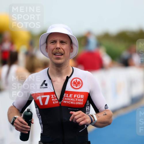 22.06.2025 - Viking Triathlon Michael Strokosch http://msf.ph/oto/8069938 22.06.2025 14:49:11 Ziel 416 meine-sportfotos.de
