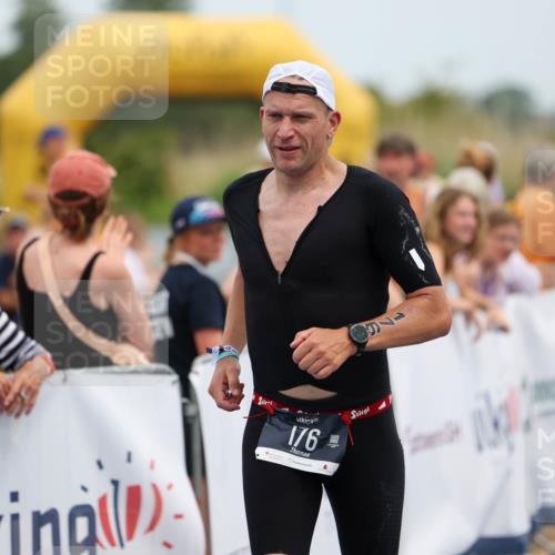 22.06.2025 - Viking Triathlon Michael Strokosch http://msf.ph/oto/8070001 22.06.2025 14:49:37 Ziel 176 meine-sportfotos.de