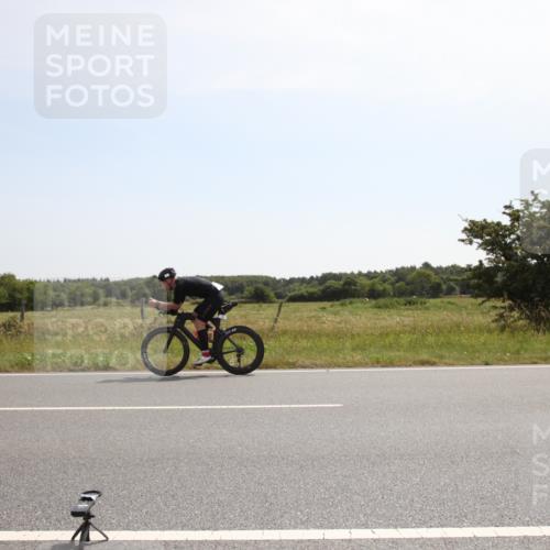 22.06.2025 - Viking Triathlon Yannick Fuchs http://msf.ph/oto/8070047 22.06.2025 11:39:55 Radfahren 19, 38, 123, 127, 377, 395, 407, 550, 554 meine-sportfotos.de