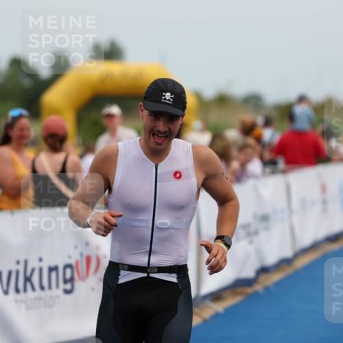 22.06.2025 - Viking Triathlon Michael Strokosch http://msf.ph/oto/8070074 22.06.2025 14:51:15 Ziel 12, 407 meine-sportfotos.de