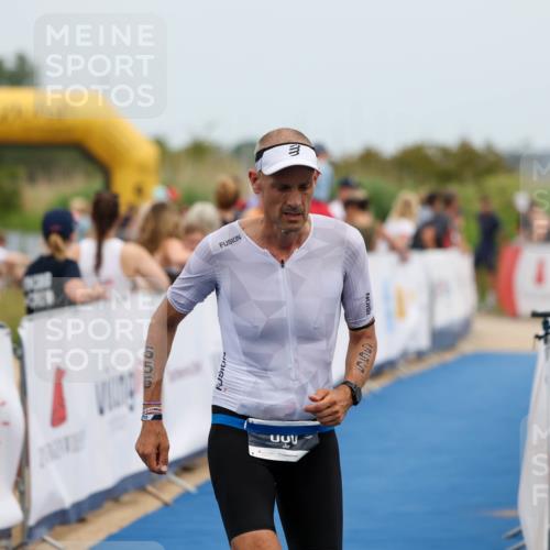 22.06.2025 - Viking Triathlon Michael Strokosch http://msf.ph/oto/8070132 22.06.2025 14:51:22 Ziel 12, 555 meine-sportfotos.de