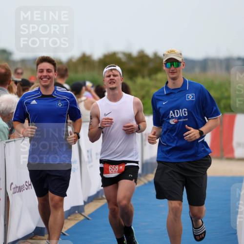 22.06.2025 - Viking Triathlon Michael Strokosch http://msf.ph/oto/8070135 22.06.2025 15:22:56 Ziel 658 meine-sportfotos.de
