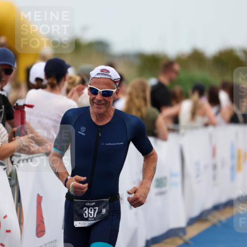 22.06.2025 - Viking Triathlon Michael Strokosch http://msf.ph/oto/8070169 22.06.2025 15:23:16 Ziel 158, 397 meine-sportfotos.de