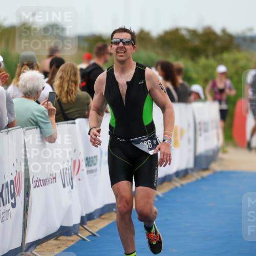 22.06.2025 - Viking Triathlon Michael Strokosch http://msf.ph/oto/8070185 22.06.2025 15:24:09 Ziel 366, 540 meine-sportfotos.de