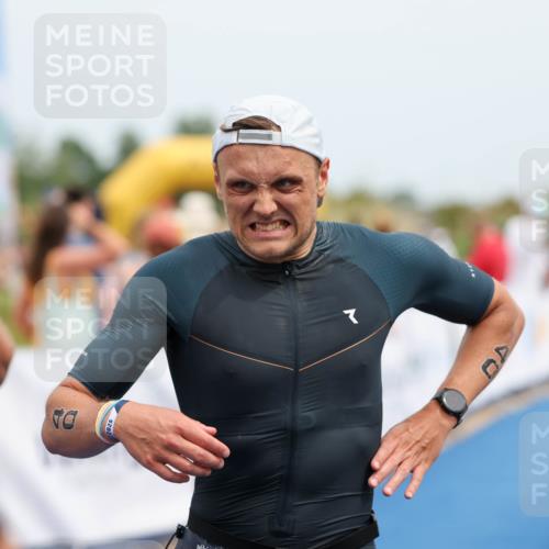 22.06.2025 - Viking Triathlon Michael Strokosch http://msf.ph/oto/8070212 22.06.2025 14:53:09 Ziel 40 meine-sportfotos.de