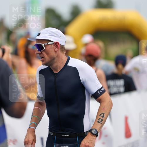 22.06.2025 - Viking Triathlon Michael Strokosch http://msf.ph/oto/8070266 22.06.2025 14:53:19 Ziel 42 meine-sportfotos.de