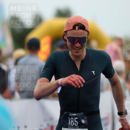 22.06.2025 - Viking Triathlon Michael Strokosch http://msf.ph/oto/8070278 22.06.2025 15:24:29 Ziel 185 meine-sportfotos.de
