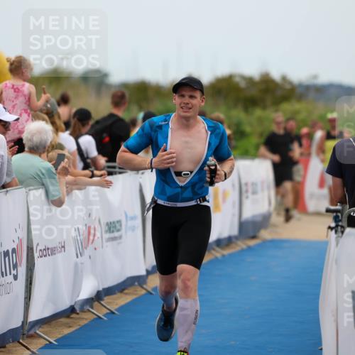22.06.2025 - Viking Triathlon Michael Strokosch http://msf.ph/oto/8070306 22.06.2025 15:24:38 Ziel 298 meine-sportfotos.de