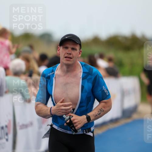 22.06.2025 - Viking Triathlon Michael Strokosch http://msf.ph/oto/8070324 22.06.2025 15:24:39 Ziel 298 meine-sportfotos.de