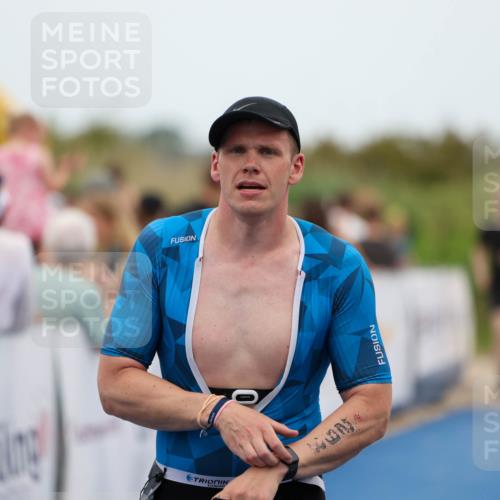 22.06.2025 - Viking Triathlon Michael Strokosch http://msf.ph/oto/8070326 22.06.2025 15:24:39 Ziel 298 meine-sportfotos.de