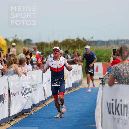 22.06.2025 - Viking Triathlon Michael Strokosch http://msf.ph/oto/8070331 22.06.2025 14:53:44 Ziel 329 meine-sportfotos.de
