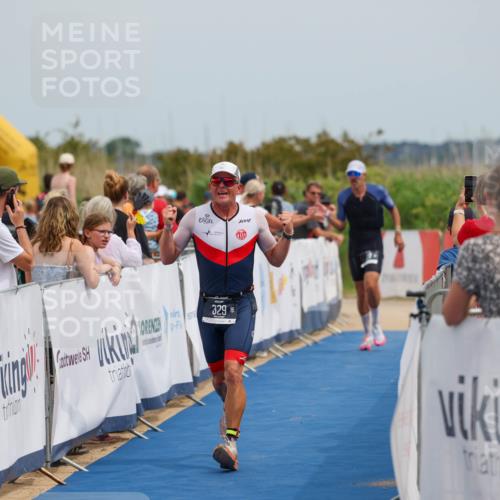 22.06.2025 - Viking Triathlon Michael Strokosch http://msf.ph/oto/8070333 22.06.2025 14:53:44 Ziel 329 meine-sportfotos.de