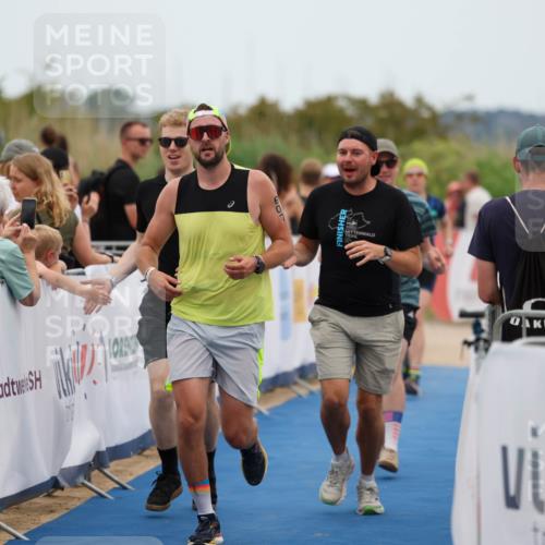 22.06.2025 - Viking Triathlon Michael Strokosch http://msf.ph/oto/8070344 22.06.2025 15:24:44 Ziel 210, 298, 607 meine-sportfotos.de