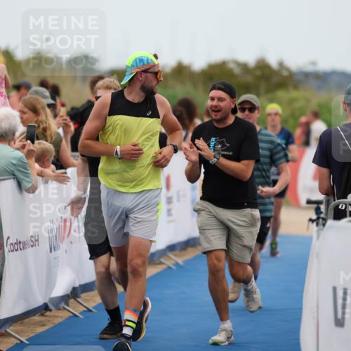 22.06.2025 - Viking Triathlon Michael Strokosch http://msf.ph/oto/8070347 22.06.2025 15:24:45 Ziel 210, 607 meine-sportfotos.de