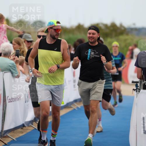 22.06.2025 - Viking Triathlon Michael Strokosch http://msf.ph/oto/8070350 22.06.2025 15:24:45 Ziel 210, 607 meine-sportfotos.de