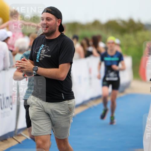 22.06.2025 - Viking Triathlon Michael Strokosch http://msf.ph/oto/8070367 22.06.2025 15:24:47 Ziel 210, 607 meine-sportfotos.de