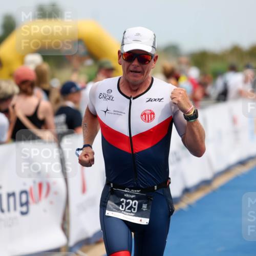 22.06.2025 - Viking Triathlon Michael Strokosch http://msf.ph/oto/8070368 22.06.2025 14:53:46 Ziel 329, 478 meine-sportfotos.de