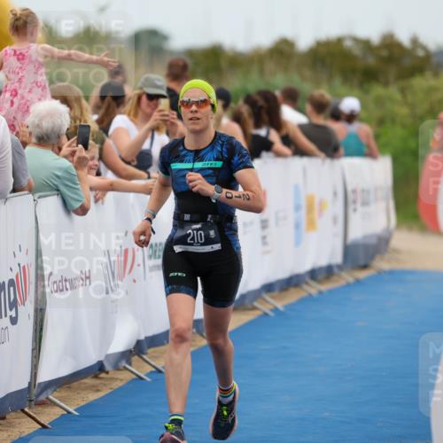 22.06.2025 - Viking Triathlon Michael Strokosch http://msf.ph/oto/8070374 22.06.2025 15:24:48 Ziel 210, 607 meine-sportfotos.de