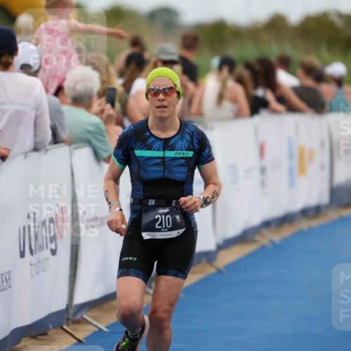 22.06.2025 - Viking Triathlon Michael Strokosch http://msf.ph/oto/8070382 22.06.2025 15:24:49 Ziel 210, 607 meine-sportfotos.de