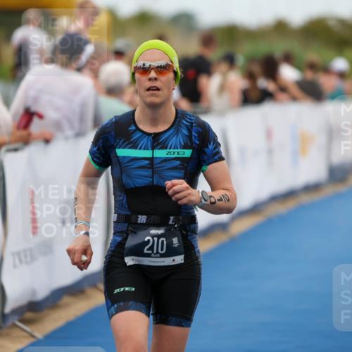 22.06.2025 - Viking Triathlon Michael Strokosch http://msf.ph/oto/8070399 22.06.2025 15:24:50 Ziel 210, 607 meine-sportfotos.de