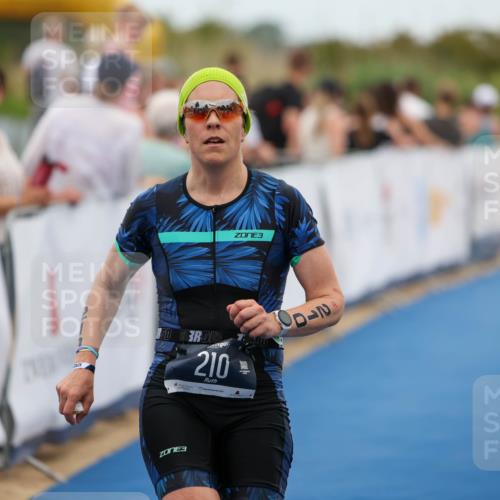 22.06.2025 - Viking Triathlon Michael Strokosch http://msf.ph/oto/8070401 22.06.2025 15:24:51 Ziel 210, 607 meine-sportfotos.de