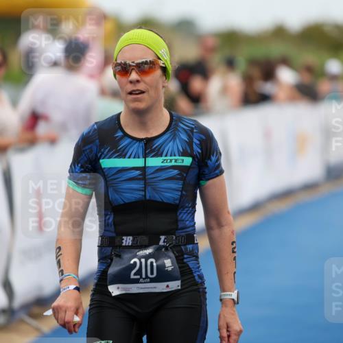 22.06.2025 - Viking Triathlon Michael Strokosch http://msf.ph/oto/8070406 22.06.2025 15:24:51 Ziel 210, 607 meine-sportfotos.de