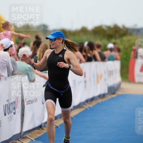 22.06.2025 - Viking Triathlon Michael Strokosch http://msf.ph/oto/8070434 22.06.2025 15:24:57 Ziel 200 meine-sportfotos.de