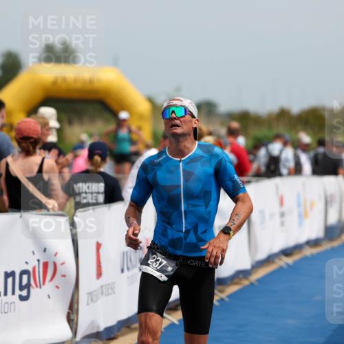 22.06.2025 - Viking Triathlon Michael Strokosch http://msf.ph/oto/8070444 22.06.2025 14:54:20 Ziel 135, 237 meine-sportfotos.de