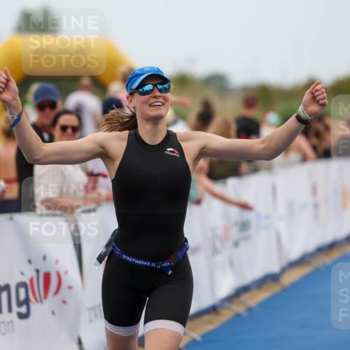 22.06.2025 - Viking Triathlon Michael Strokosch http://msf.ph/oto/8070449 22.06.2025 15:24:58 Ziel 200 meine-sportfotos.de