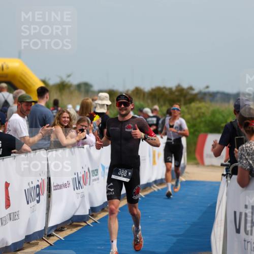 22.06.2025 - Viking Triathlon Michael Strokosch http://msf.ph/oto/8070473 22.06.2025 14:55:36 Ziel 30, 388 meine-sportfotos.de