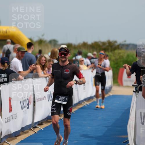 22.06.2025 - Viking Triathlon Michael Strokosch http://msf.ph/oto/8070479 22.06.2025 14:55:37 Ziel 30, 388 meine-sportfotos.de