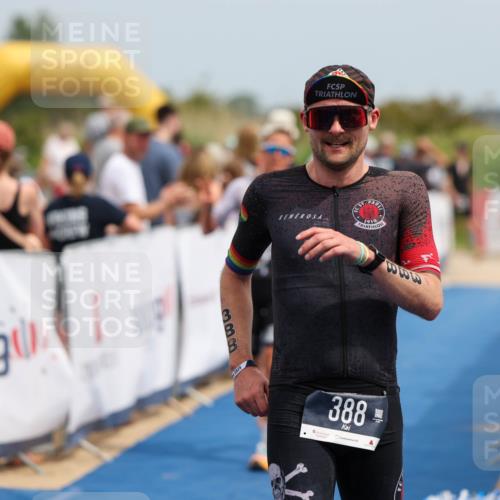 22.06.2025 - Viking Triathlon Michael Strokosch http://msf.ph/oto/8070515 22.06.2025 14:55:39 Ziel 30, 388 meine-sportfotos.de