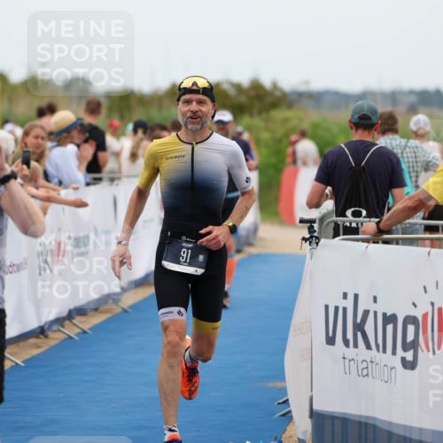 22.06.2025 - Viking Triathlon Michael Strokosch http://msf.ph/oto/8070552 22.06.2025 15:25:25 Ziel 91, 394 meine-sportfotos.de