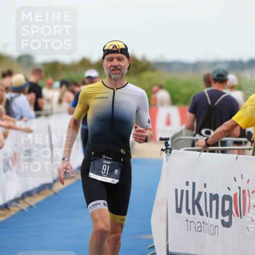 22.06.2025 - Viking Triathlon Michael Strokosch http://msf.ph/oto/8070558 22.06.2025 15:25:26 Ziel 91, 394 meine-sportfotos.de