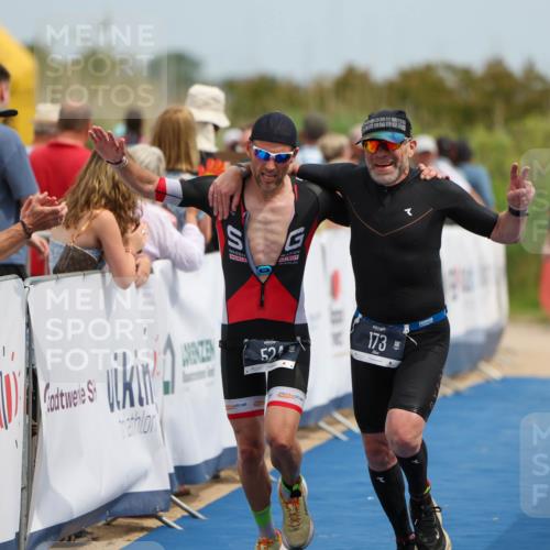 22.06.2025 - Viking Triathlon Michael Strokosch http://msf.ph/oto/8070583 22.06.2025 14:56:31 Ziel 88, 173, 524 meine-sportfotos.de
